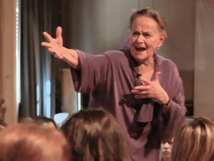 Lee más sobre el artículo La danzaterapia de Maria Fux